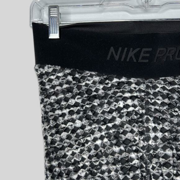 Nike Pro Hyperwarm Leggings - Picture 4 of 8